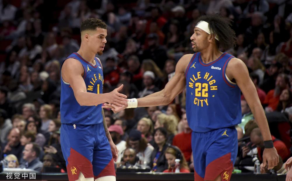 表现一直以 表现一直以